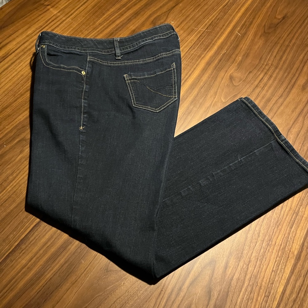 Lane Bryant Genius Fit bootcut dark wash. Size 16 Regular.